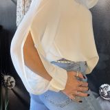 BLUSA CON SPACCHI bianco