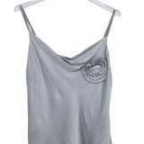 TOP CON FIORE IN SATIN colore argento