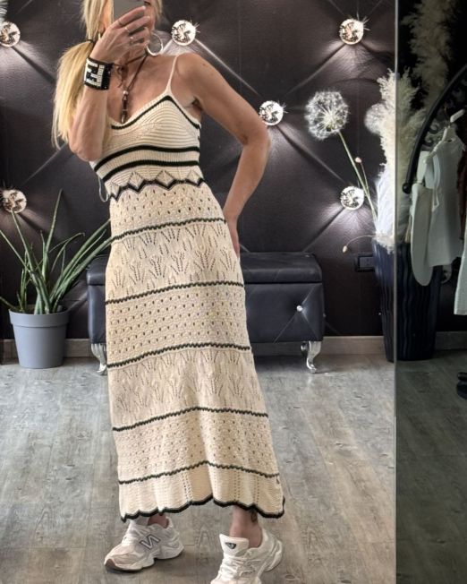 VESTITO IN CROCHET colore panna