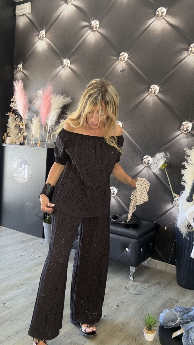PANTALONE FLUIDO IN PIZZO SANGALLO nero