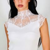 TOP ELEGANZA INSERTI PIZZO bianco