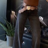 JEANS PALAZZO ELASTICIZZATO CON CINTURA CUOIO