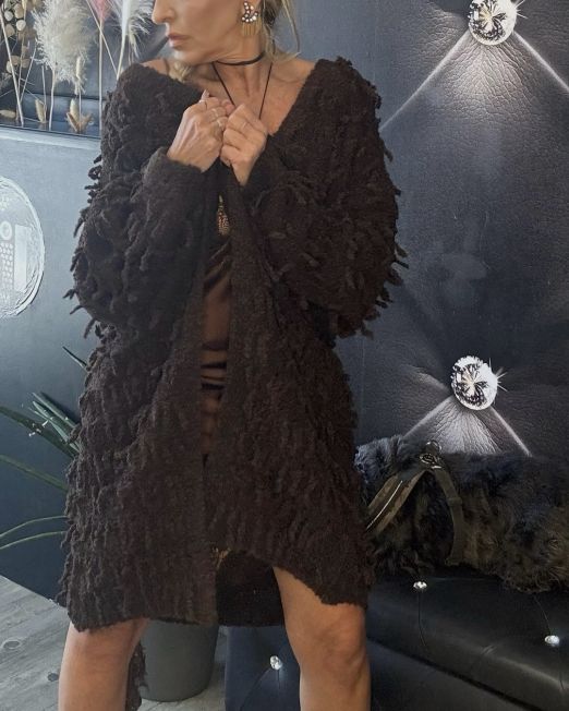 CAPPOTTO IN MAGLIA EFFETTO BOUCLE’ colore cioccolato
