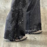 Jeans Flare Grigio con Ricami e Strass – Effetto WOW Garantito