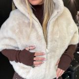 CAPPA IN ECO PELLICCIA CON CAPPUCCIO panna