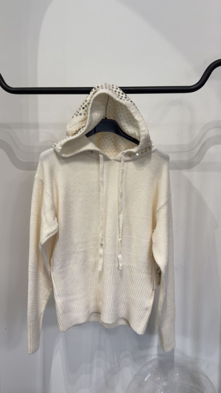 MAGLIONE CON CAPPUCCIO PAILLETTES panna