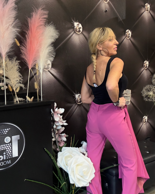 copy_e7b19f57-3234-47ff-8d14-317052fc4067