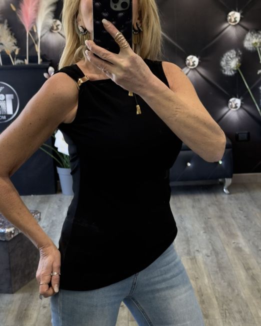 CANOTTA TRASVERSALE DRAPPEGGIATA CON DETTAGLIO GOLD