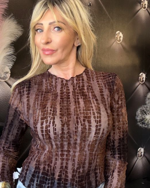 a0a23ea8-b103-4a5f-bcee-dc95c2c1b839