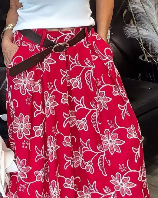 GONNA FLUIDA CON RICAMI FLOREALI rosso corallo