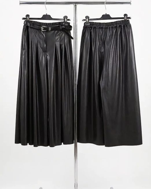 GONNA PANTALONE IN ECOPELLE colore nero